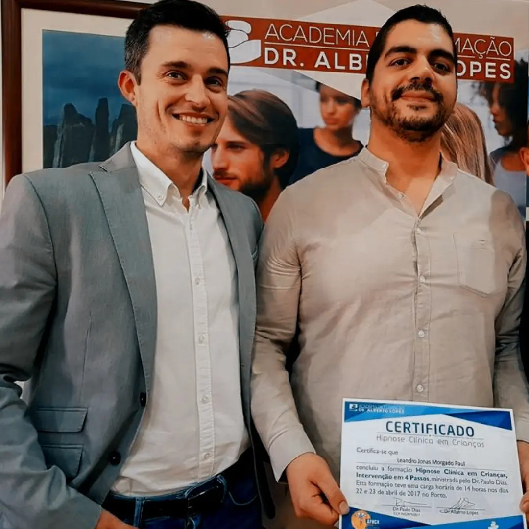 Hipnoterapeuta Jonas Paul com Dr Paulo Dias Especialista em Hipnose em Crianças no Porto